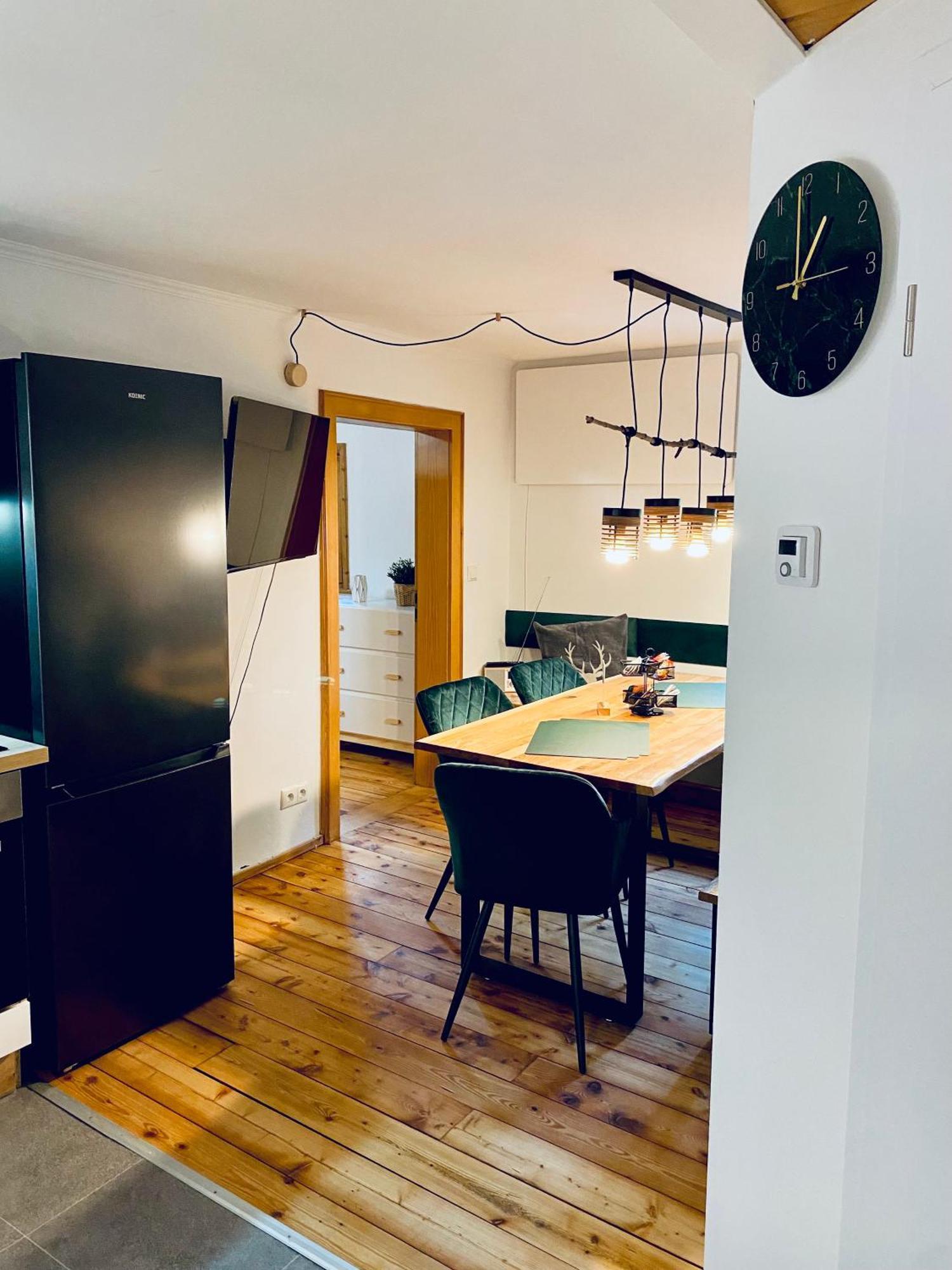 Apartment Breitenstein In Historischem Bauernhaus Фишбахау Экстерьер фото